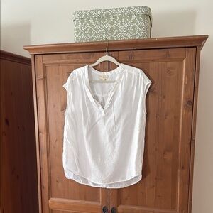 Cloth & Stone White Sleeveless Relaxed Blouse
EUC